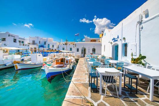 Aretousa Residence In Naoussa, Paros Exteriör bild